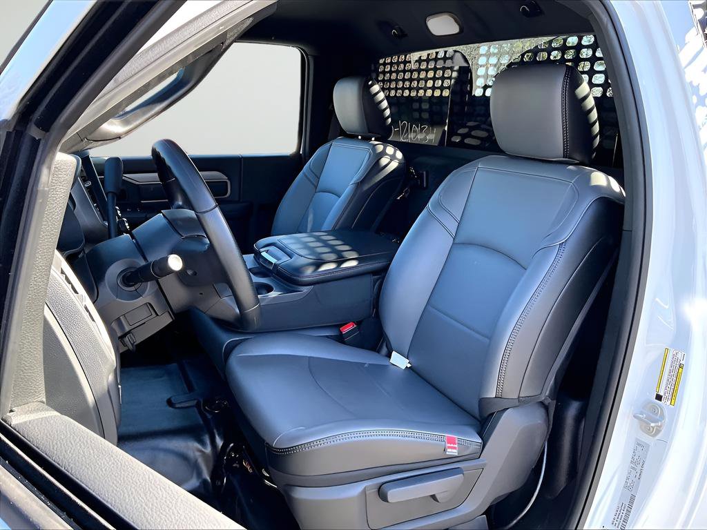 Used 2024 RAM 5500 Tradesman image 23