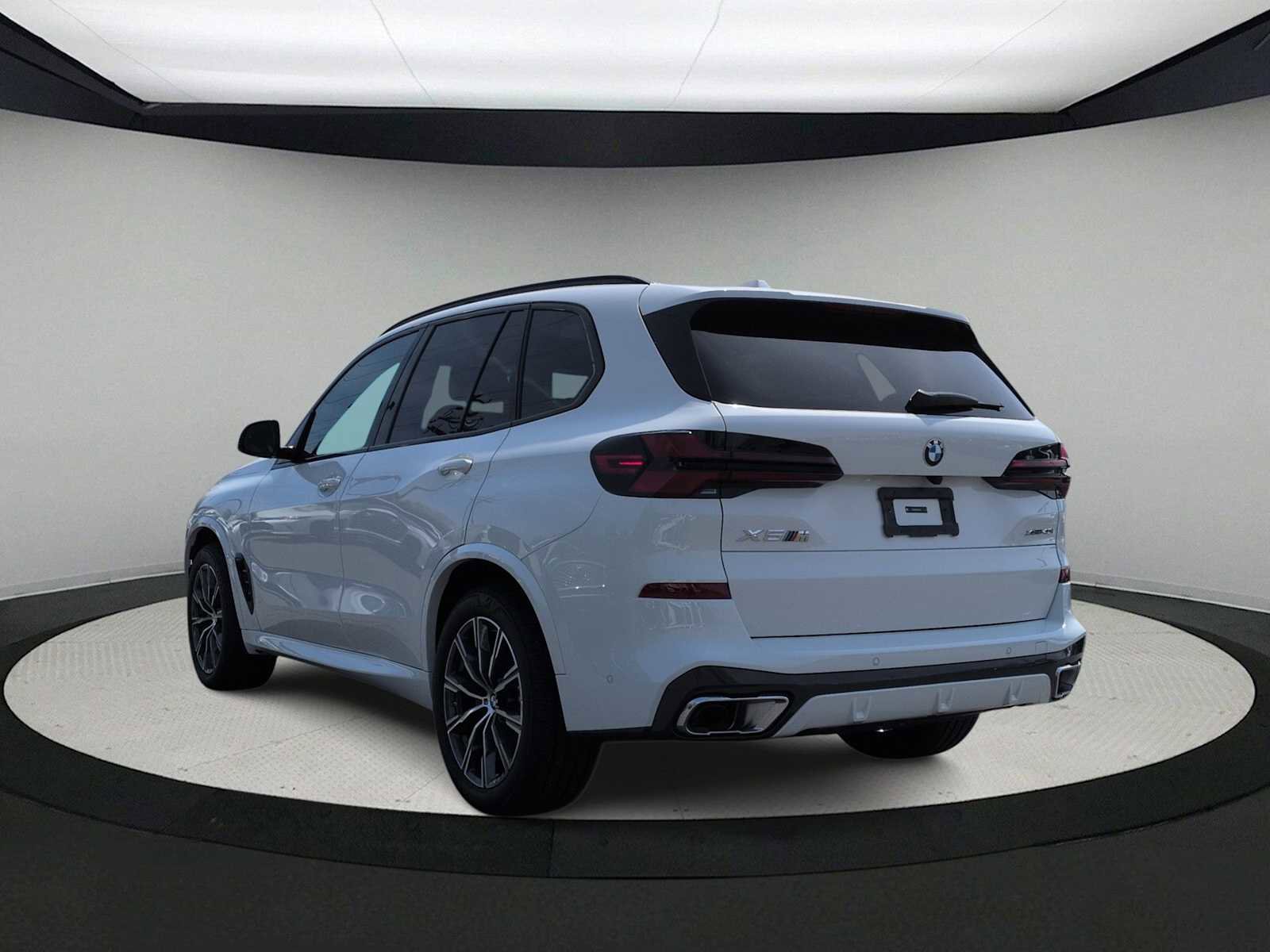 Used 2026 BMW X5 xDrive40i image 6