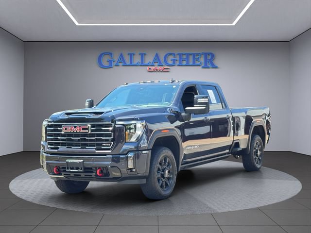 Used 2024 GMC Sierra 3500 AT4 w/ Technology Package AWD/4WD image 11