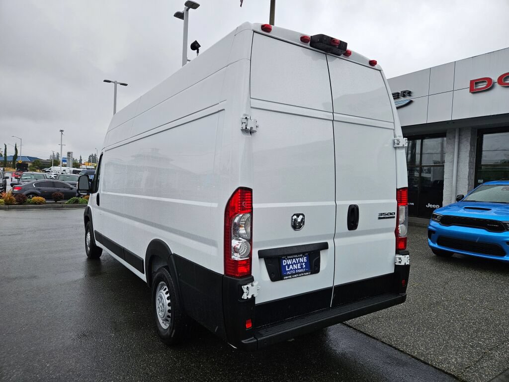 Used 2025 RAM ProMaster 3500 FWD image 3