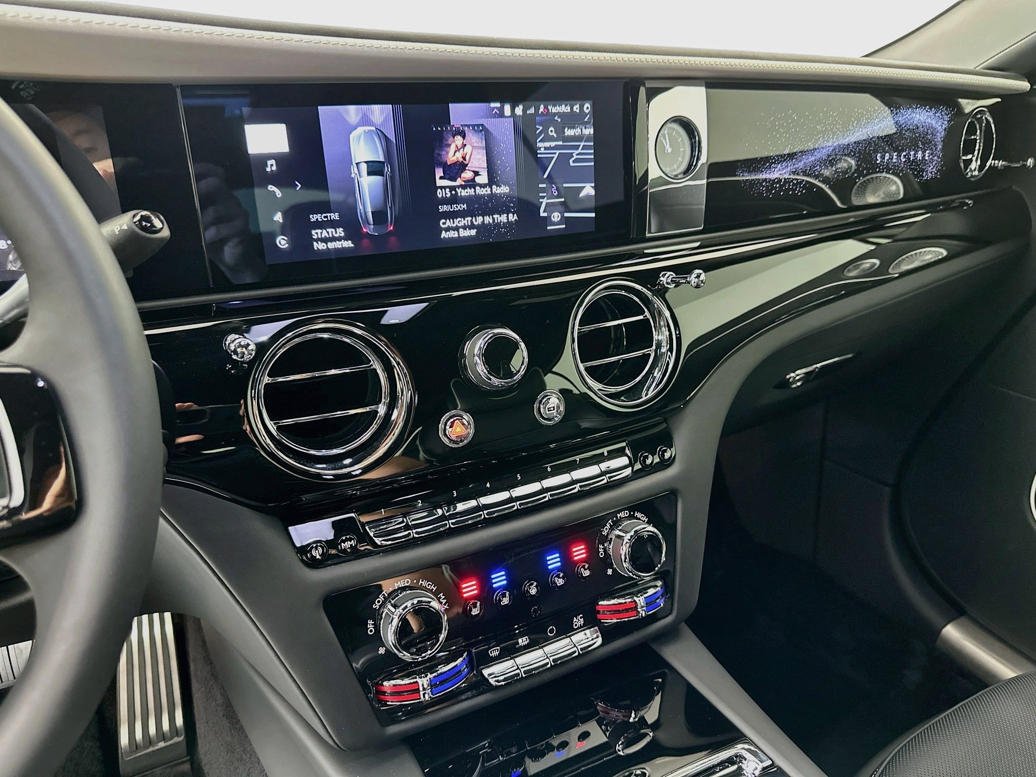 Used 2024 Rolls-Royce Spectre w/ Spectre Launch Package AWD/4WD image 14