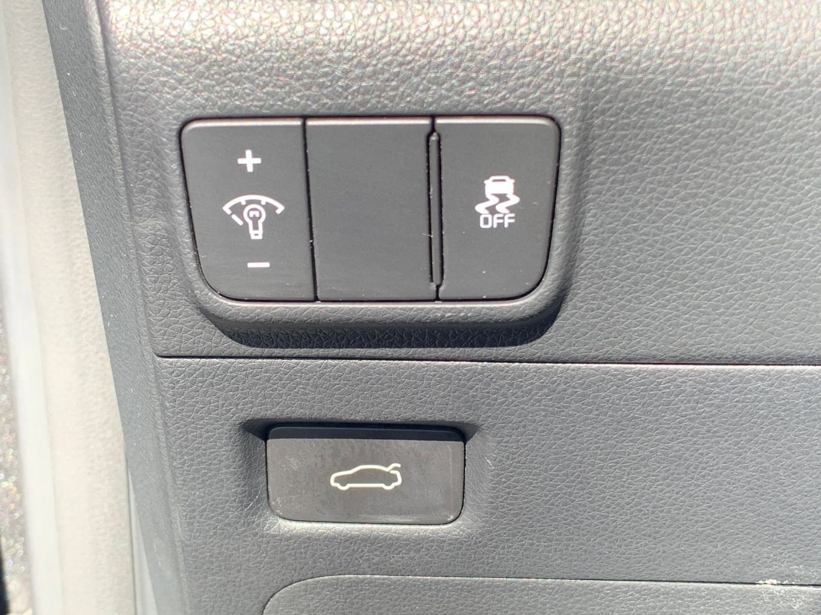 Used 2025 Kia K5 LXS FWD image 22