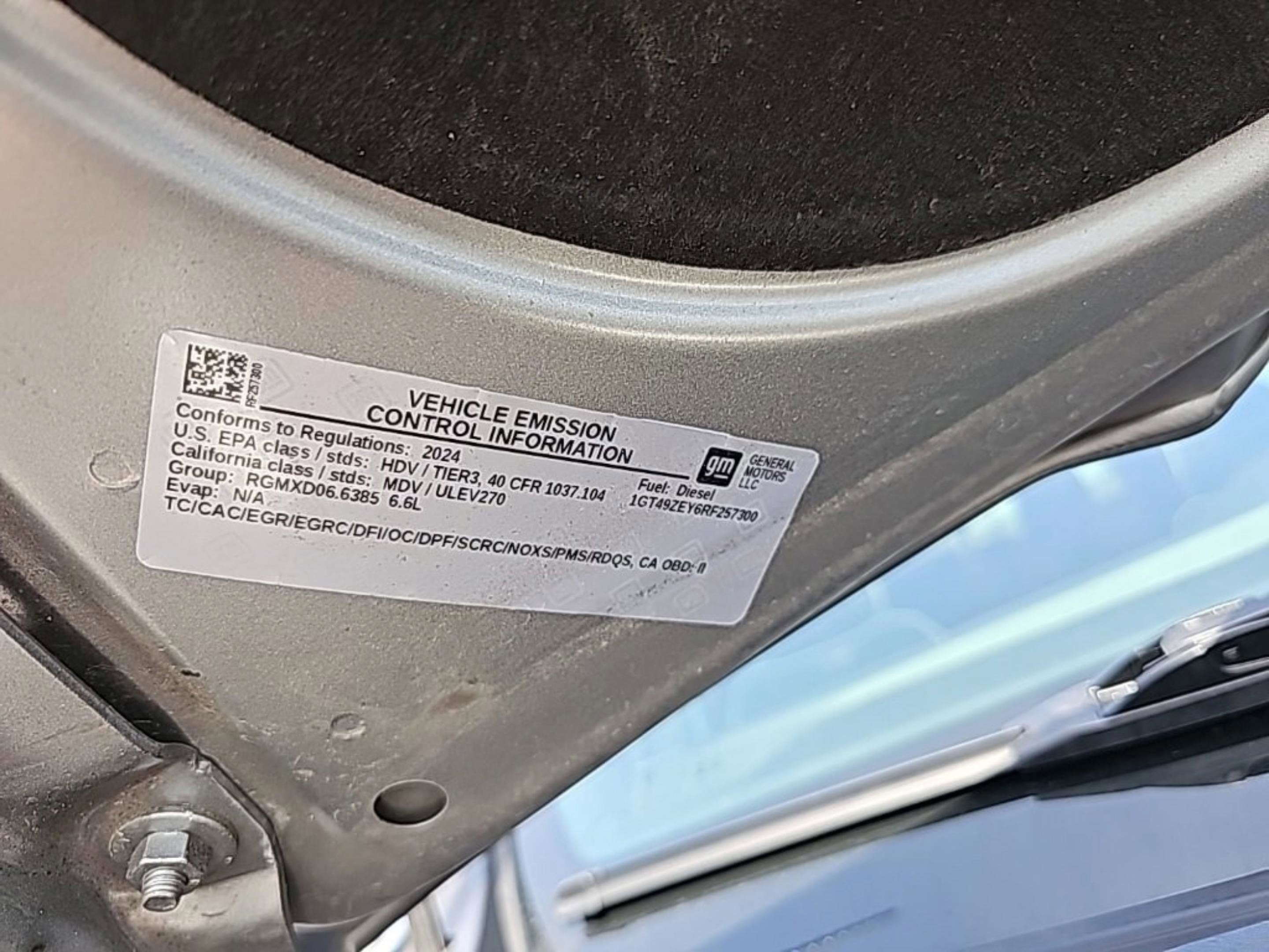 Used 2024 GMC Sierra 2500 AT4X w/ AT4X AEV Edition image 10