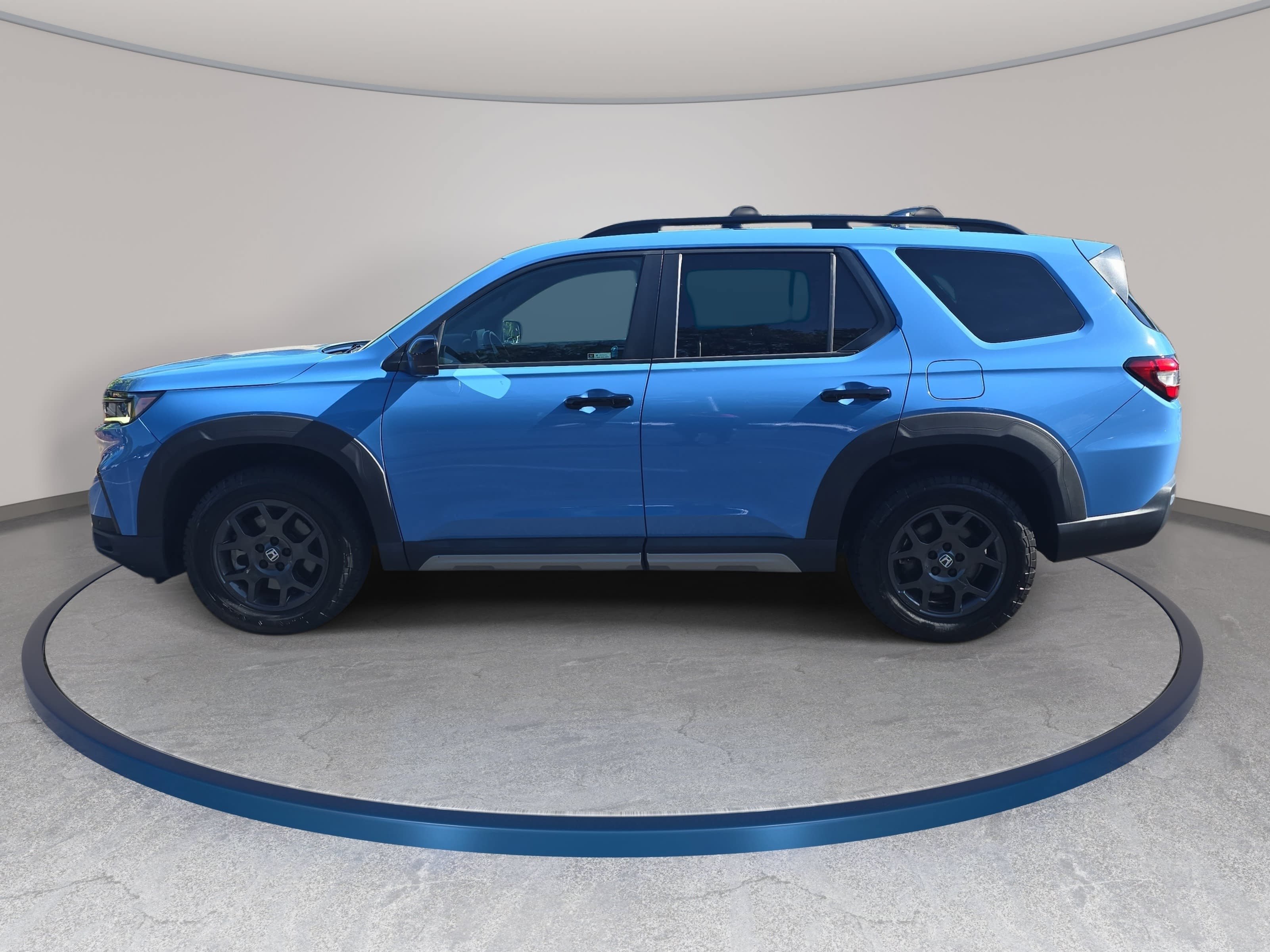 Certified 2023 Honda Pilot TrailSport image 8