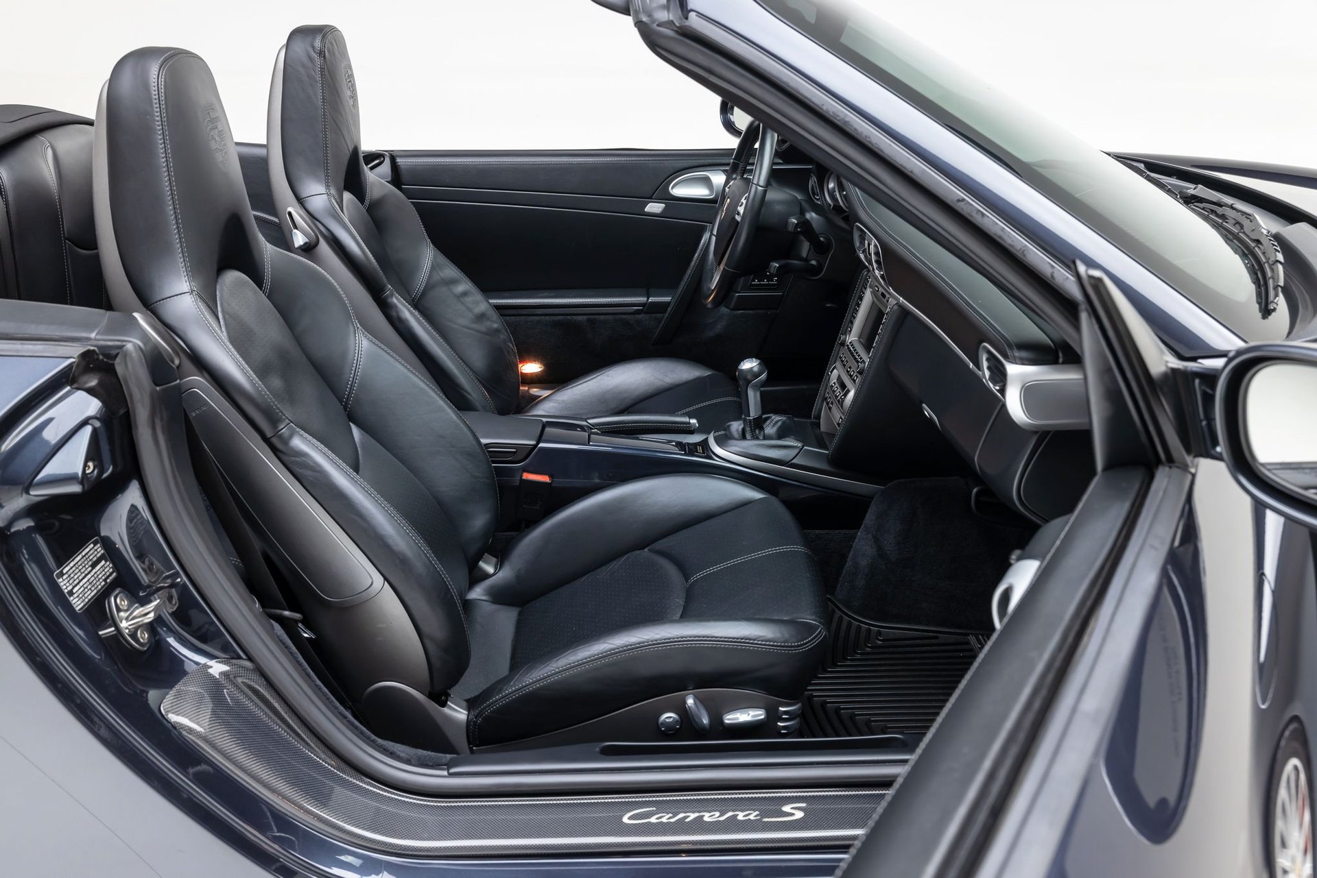Used 2006 Porsche 911 Cabriolet image 16
