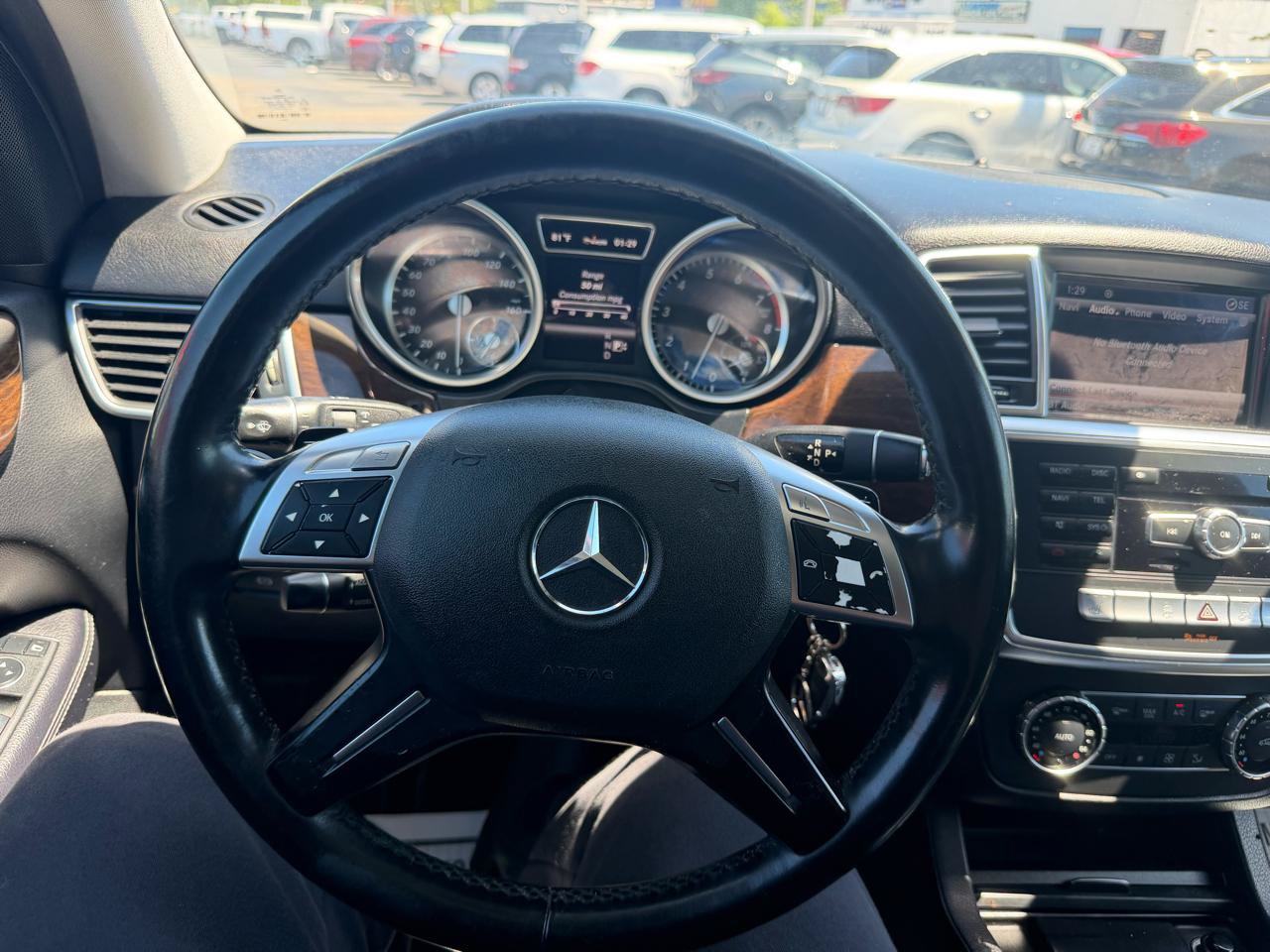 Used 2013 Mercedes-Benz ML 350 4MATIC image 17