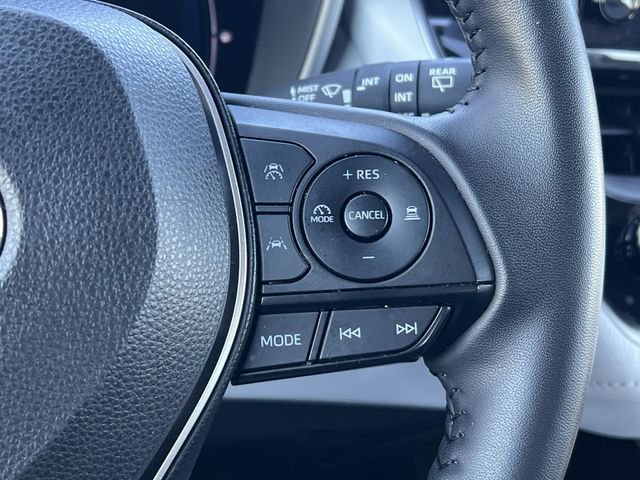 Used 2025 Toyota Corolla XSE image 21