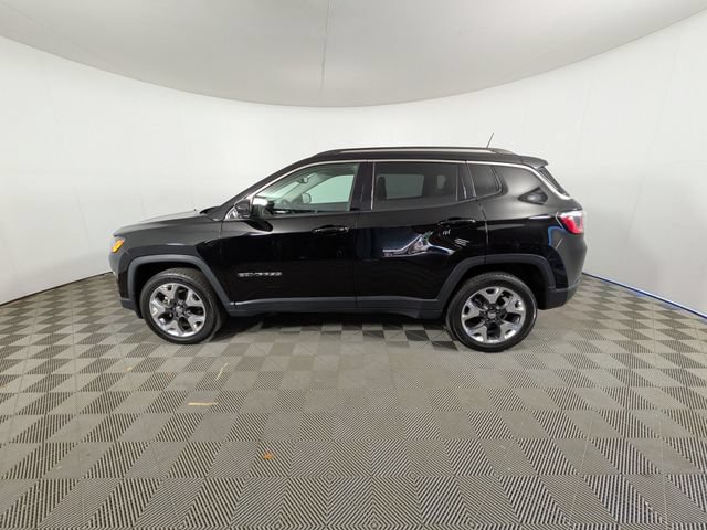 Used 2019 Jeep Compass Limited w/ Safety & Security Group AWD/4WD image 16