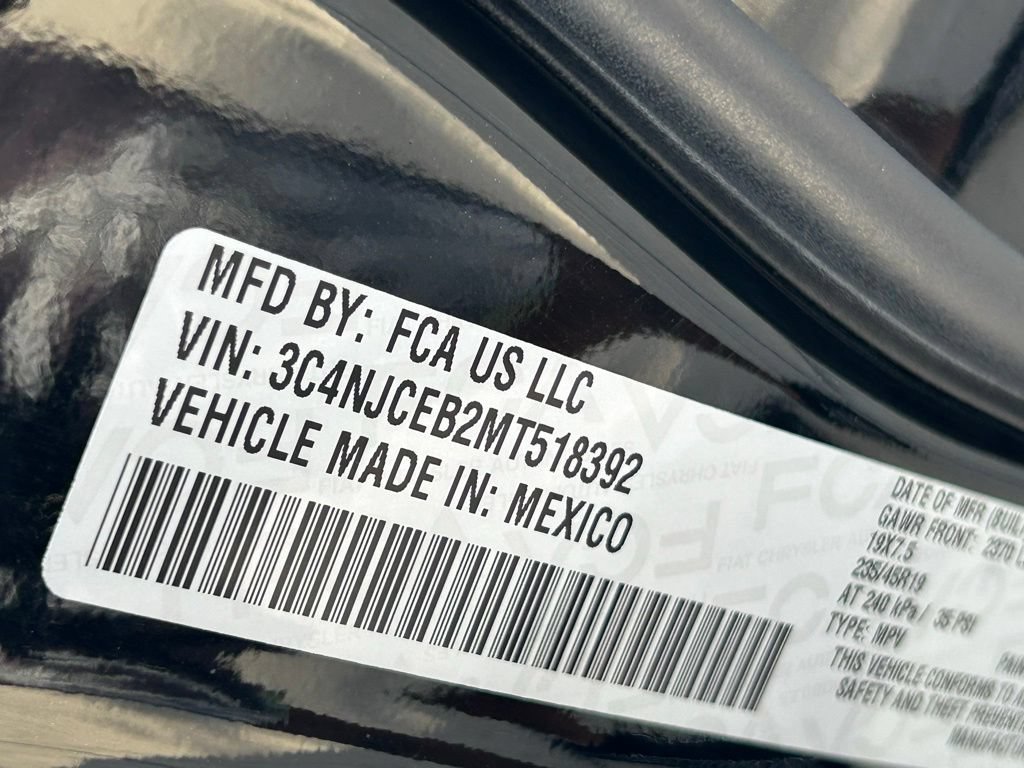 Used 2021 Jeep Compass Latitude FWD image 55