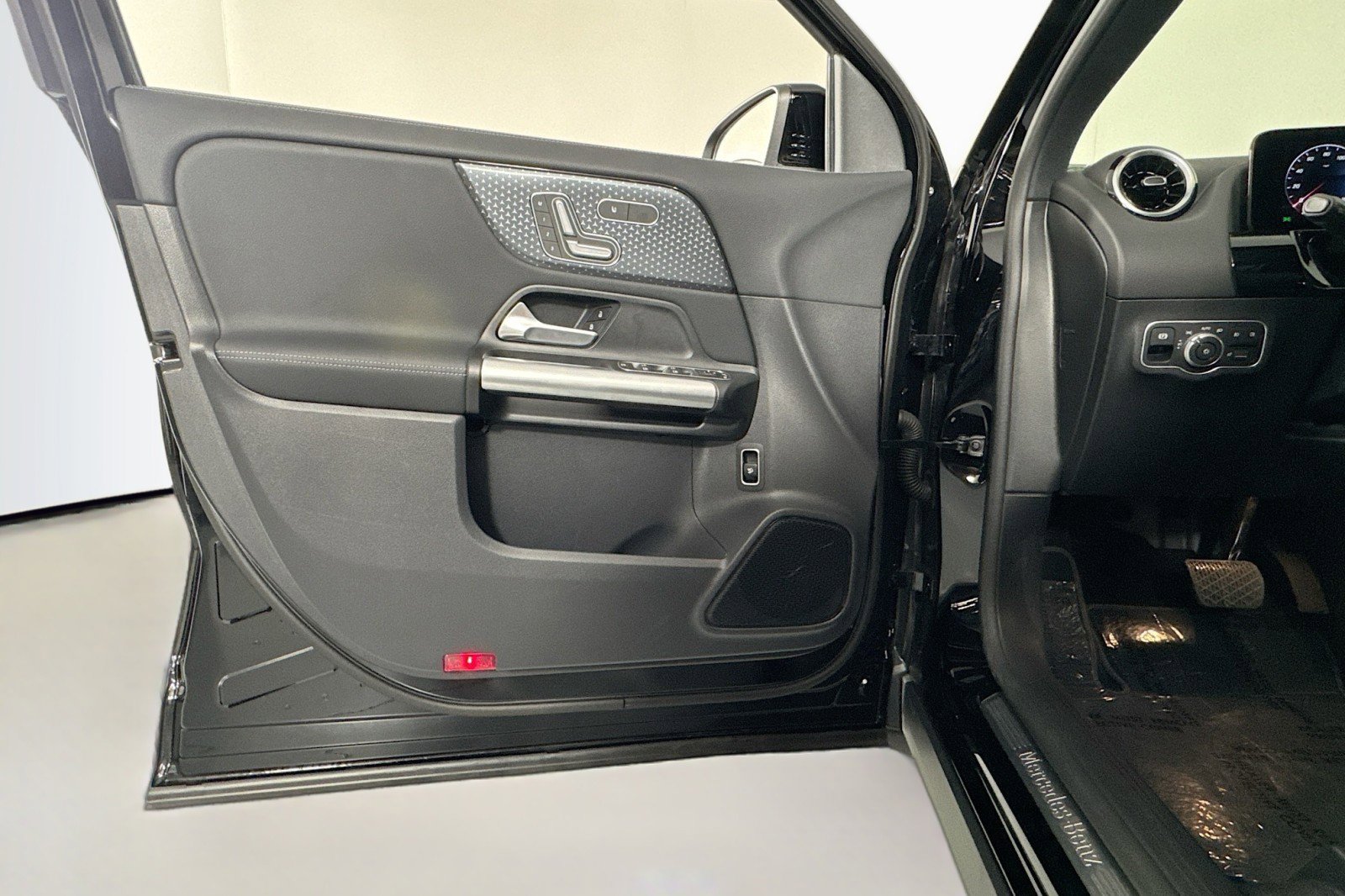 Certified 2026 Mercedes-Benz GLA 250 image 20