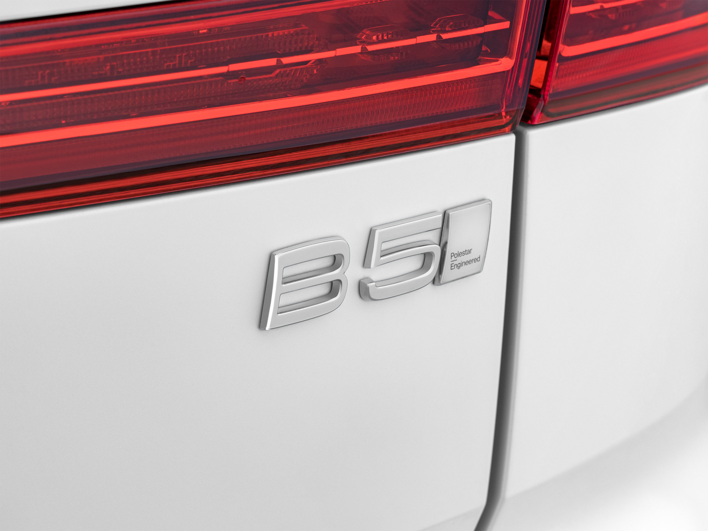Used 2023 Volvo XC60 B5 Ultimate w/ Climate Package FWD image 55