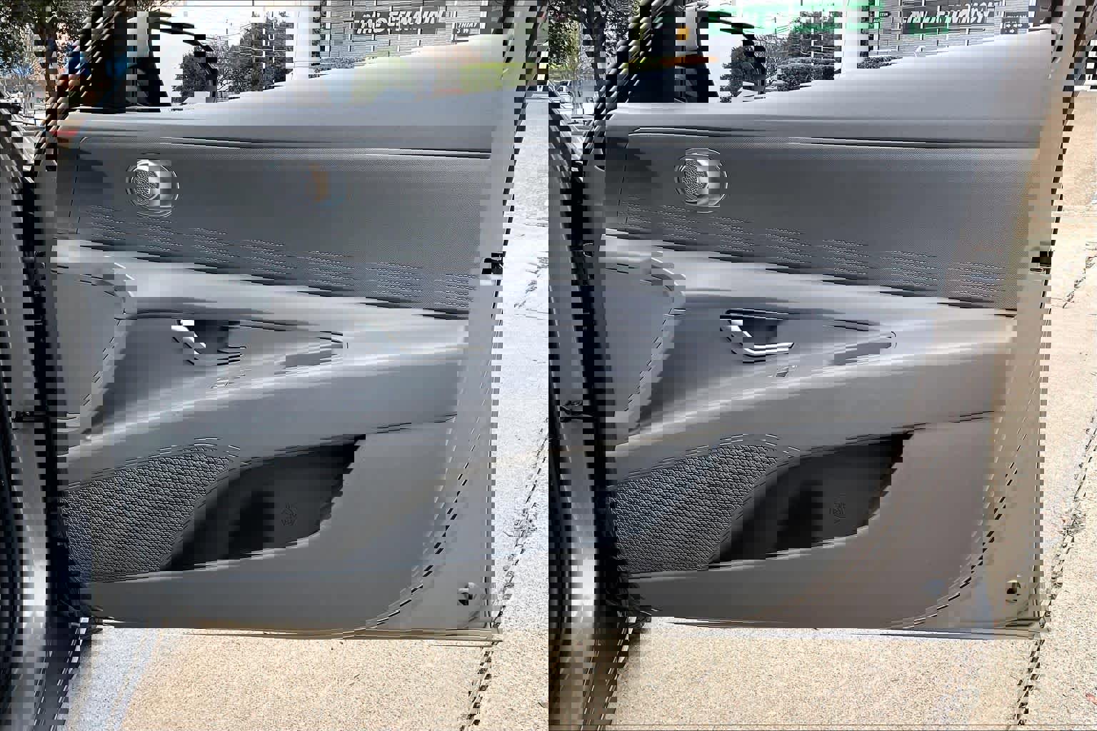 Used 2022 Hyundai Elantra SEL w/ Preferred Accessory Package image 19