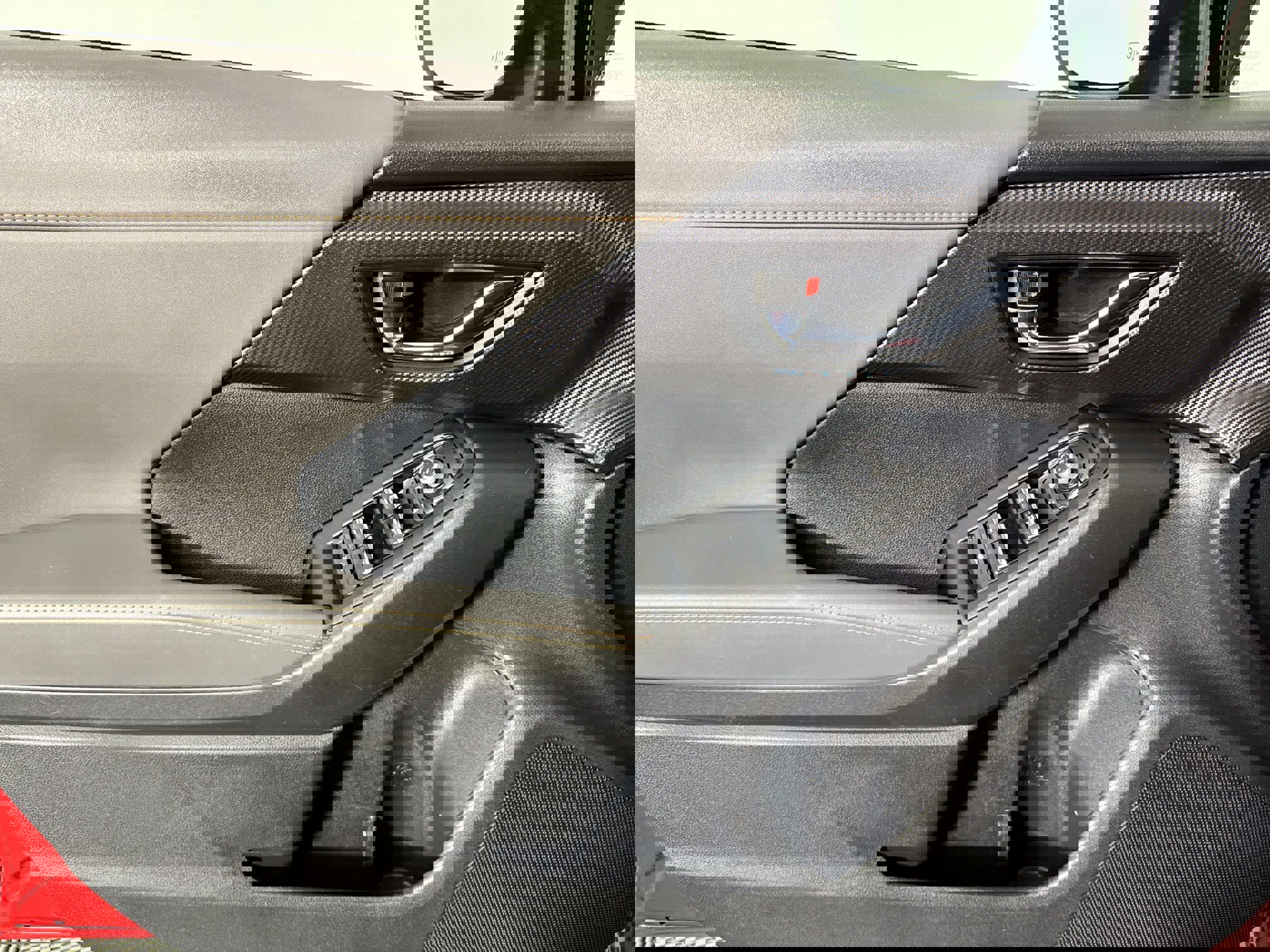 Used 2024 Subaru Crosstrek 2.5i Limited image 16