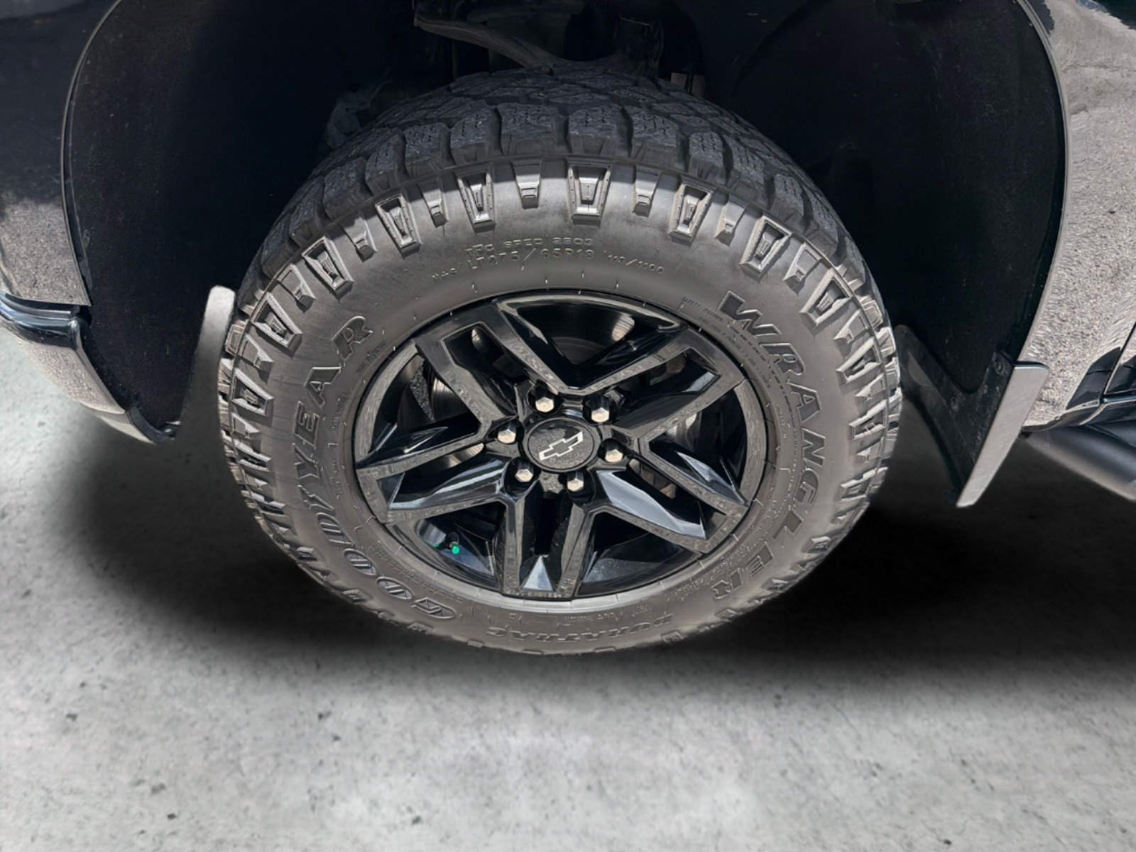 Used 2020 Chevrolet Silverado 1500 LT Trail Boss AWD/4WD image 10