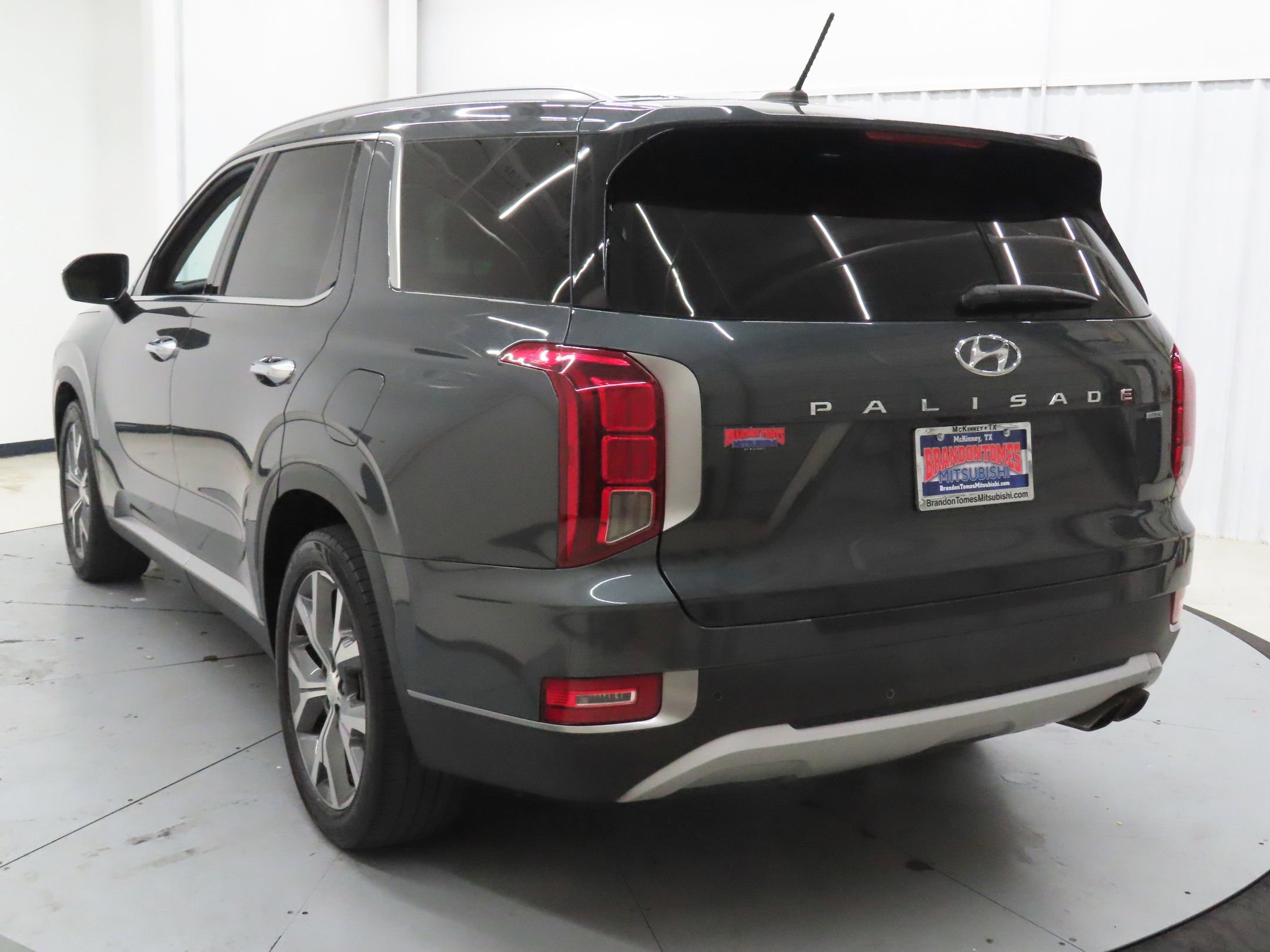 Used 2022 Hyundai Palisade SEL w/ Convenience Package AWD/4WD image 5