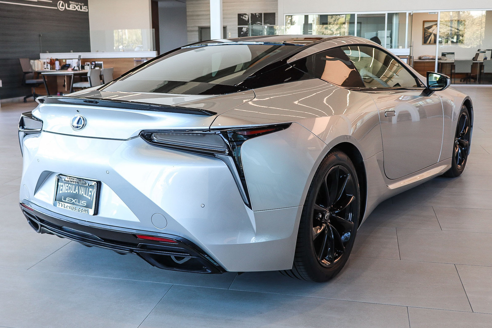 Used 2019 Lexus LC 500h w/ Sport Package RWD image 7