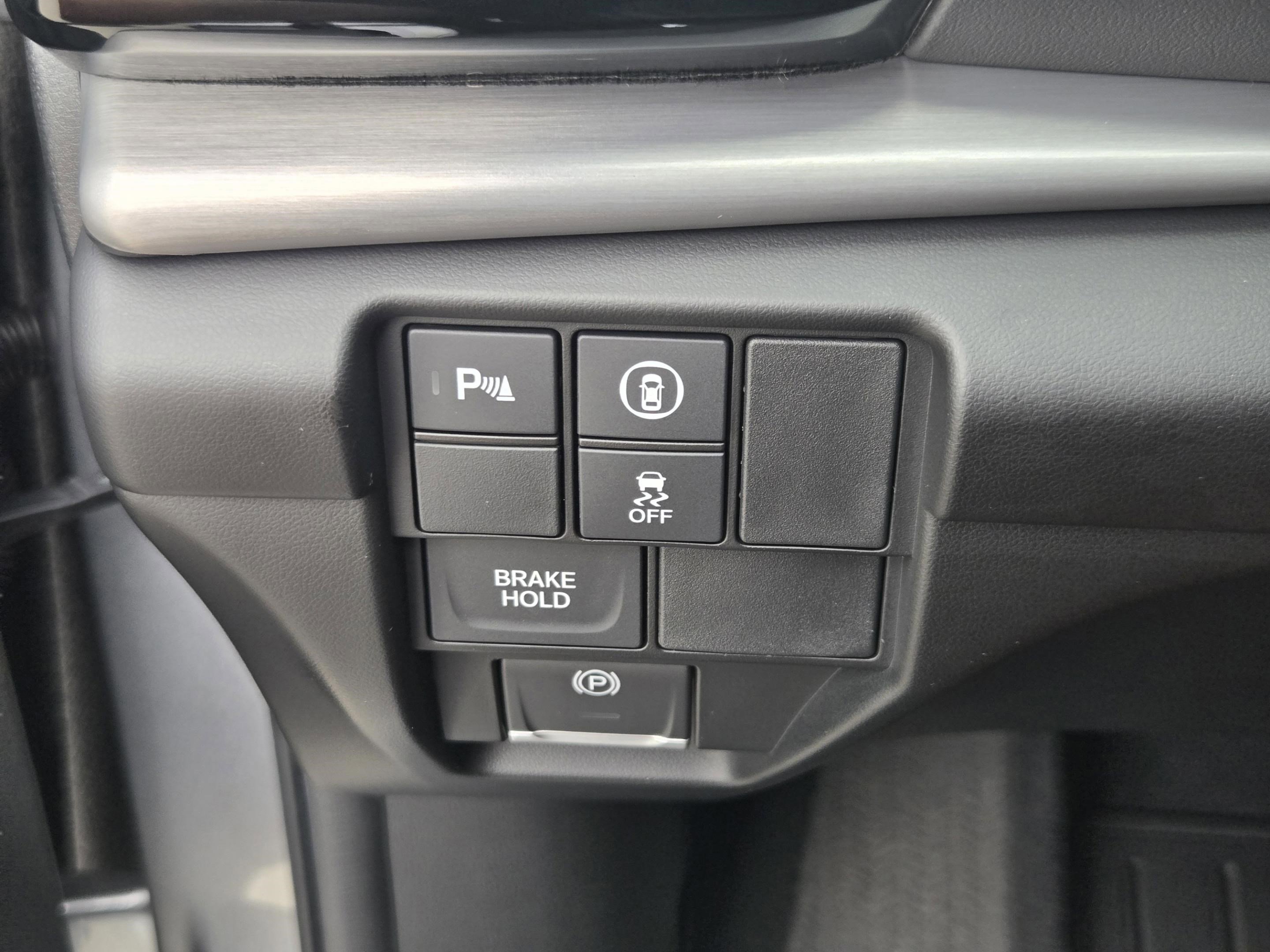 Certified 2025 Acura RDX w/ Technology Package image 16