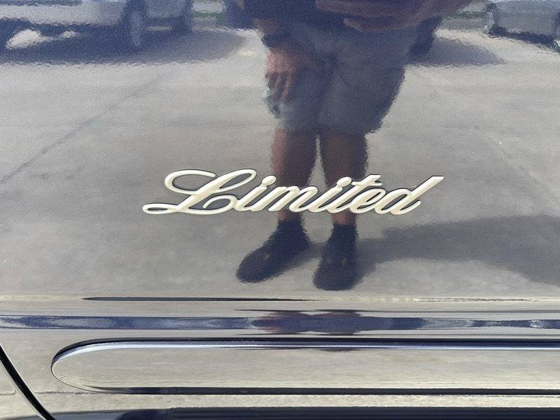 Used 2000 Ford Explorer Limited AWD/4WD image 24