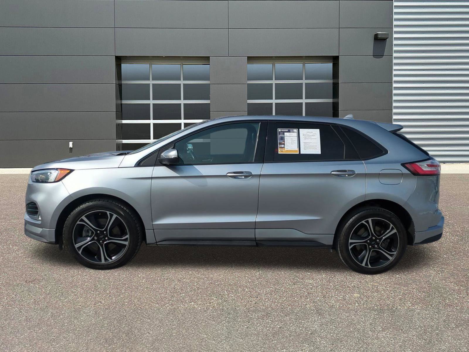 Used 2020 Ford Edge ST AWD/4WD image 4