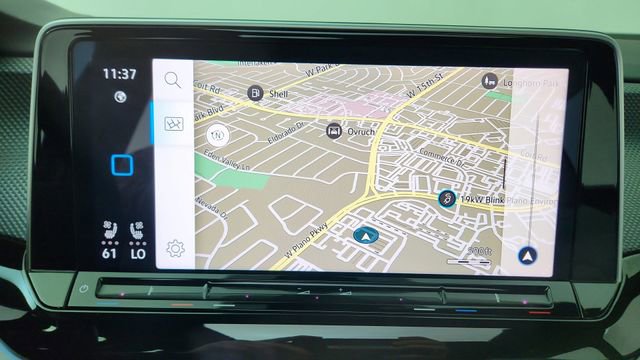 Used 2025 Volkswagen Atlas Cross Sport SEL Premium R-Line AWD/4WD image 43