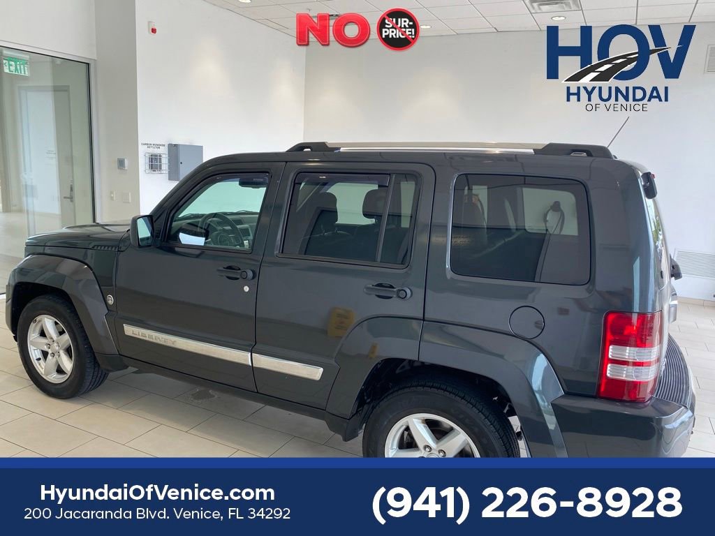 Used 2011 Jeep Liberty Limited w/ Comfort/Convenience Group AWD/4WD image 27