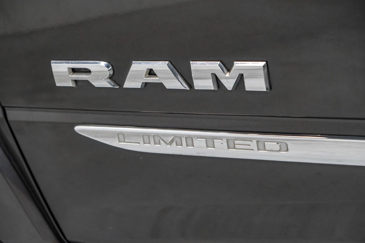 Used 2020 RAM 3500 Limited image 55