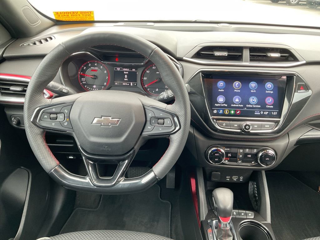 Used 2023 Chevrolet TrailBlazer RS w/ Convenience Package image 17