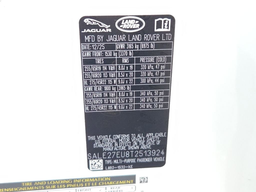 New 2026 Land Rover Defender 110 X-Dynamic SE image 30