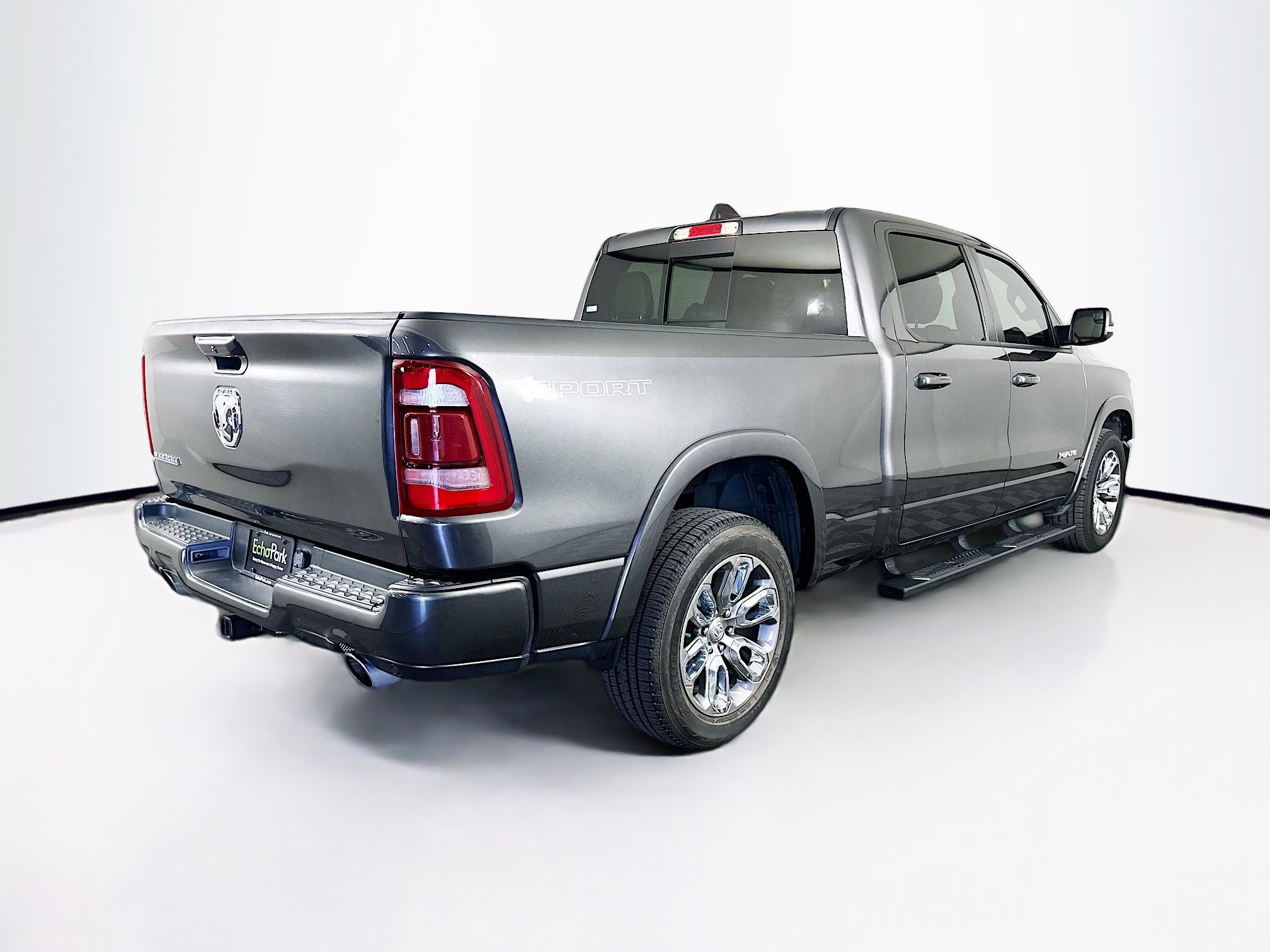 Used 2022 RAM 1500 Laramie image 9