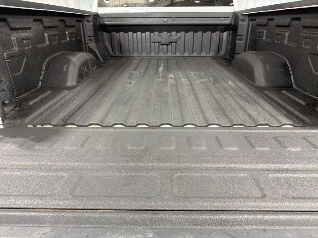 Certified 2022 Chevrolet Silverado 2500 LT w/ Convenience Package image 8