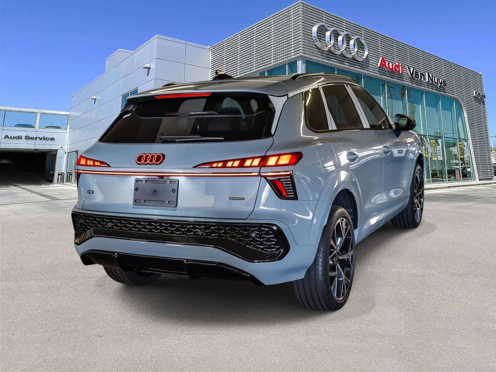 New 2026 Audi Q3 quattro 2.0T AWD/4WD image 4