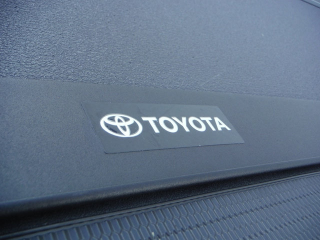 Used 2025 Toyota Tacoma TRD Off-Road AWD/4WD image 15