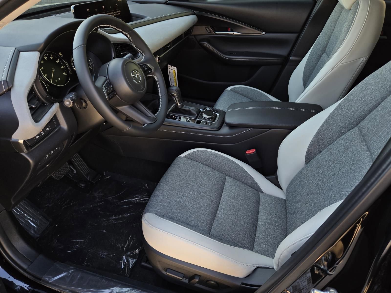 New 2026 MAZDA CX-30 Aire Edition AWD/4WD image 16