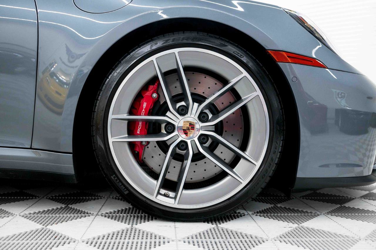 Used 2025 Porsche 911 Carrera S RWD image 33