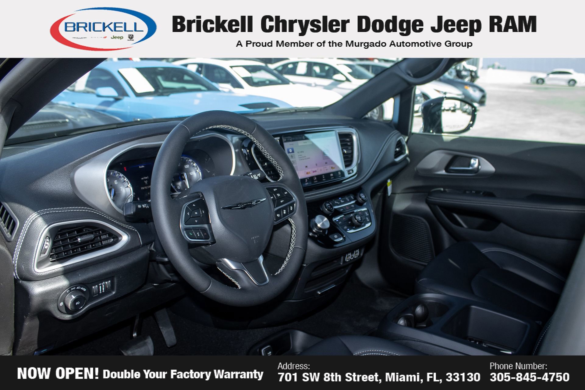 New 2025 Chrysler Pacifica Select FWD image 20