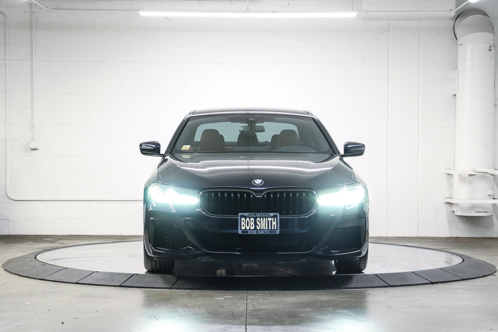 Certified 2023 BMW 530i w/ M Sport Package RWD image 2