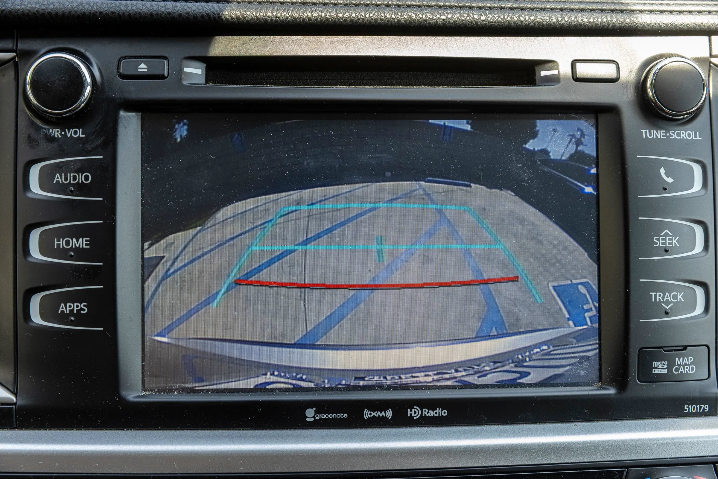 Used 2018 Toyota Highlander XLE FWD image 23