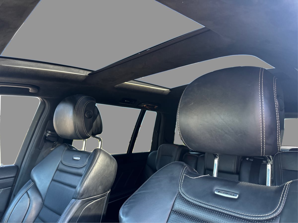 Used 2019 Mercedes-Benz GLS 63 AMG 4MATIC w/ AMG Night Styling Package image 38