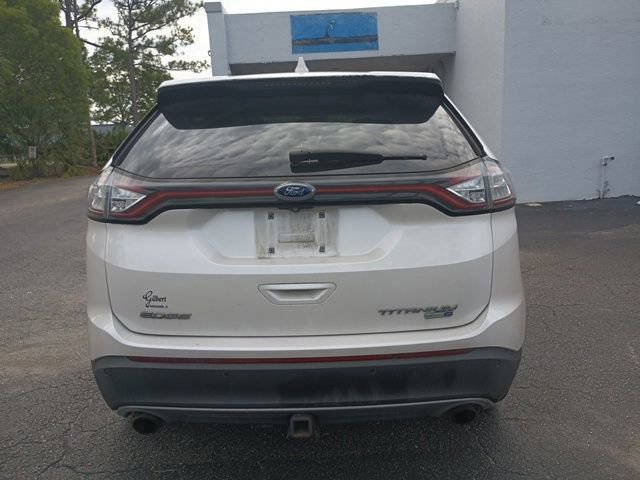 Used 2018 Ford Edge Titanium w/ Equipment Group 301A AWD/4WD image 4
