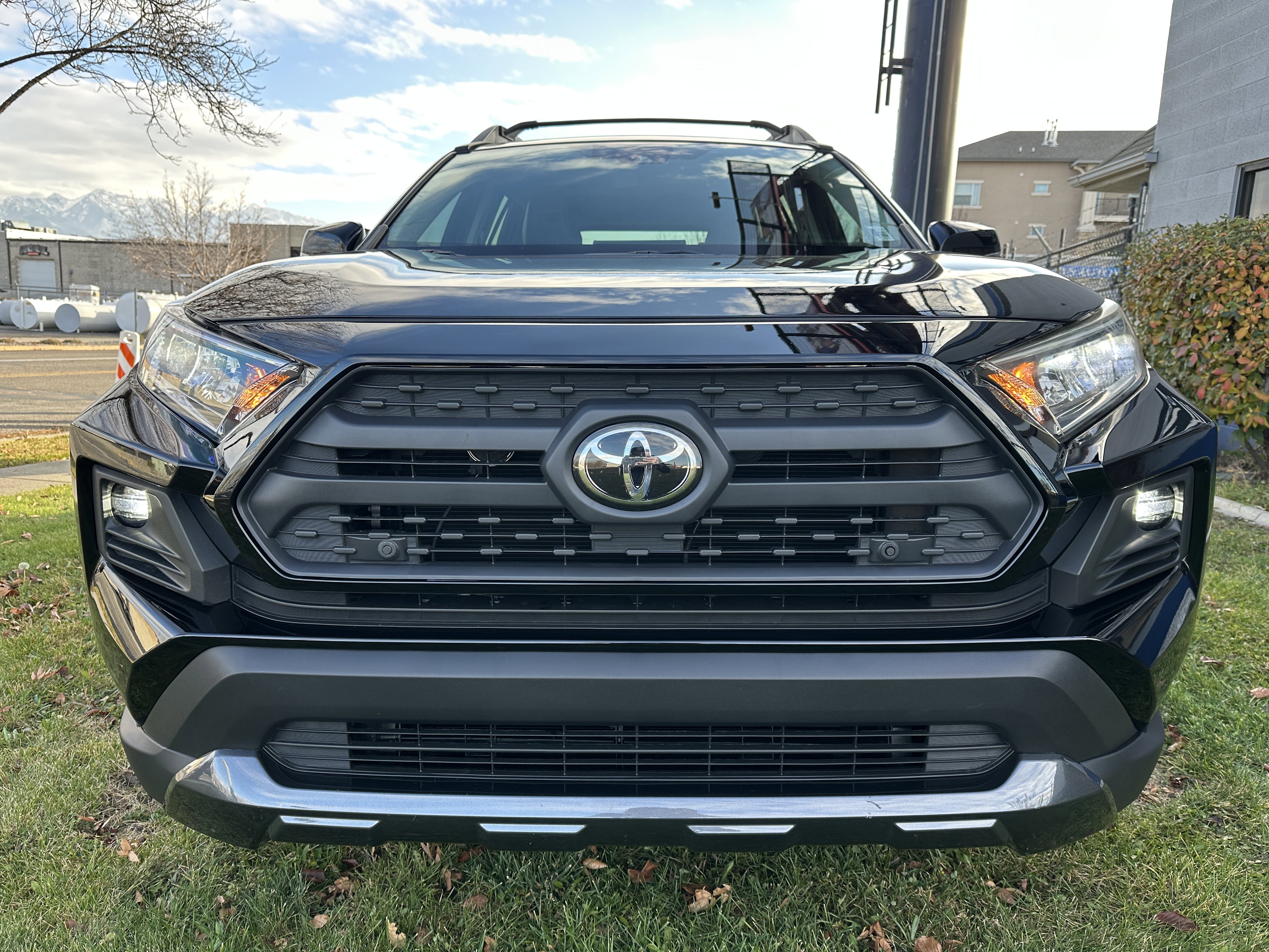 Used 2021 Toyota RAV4 TRD Off-Road image 13