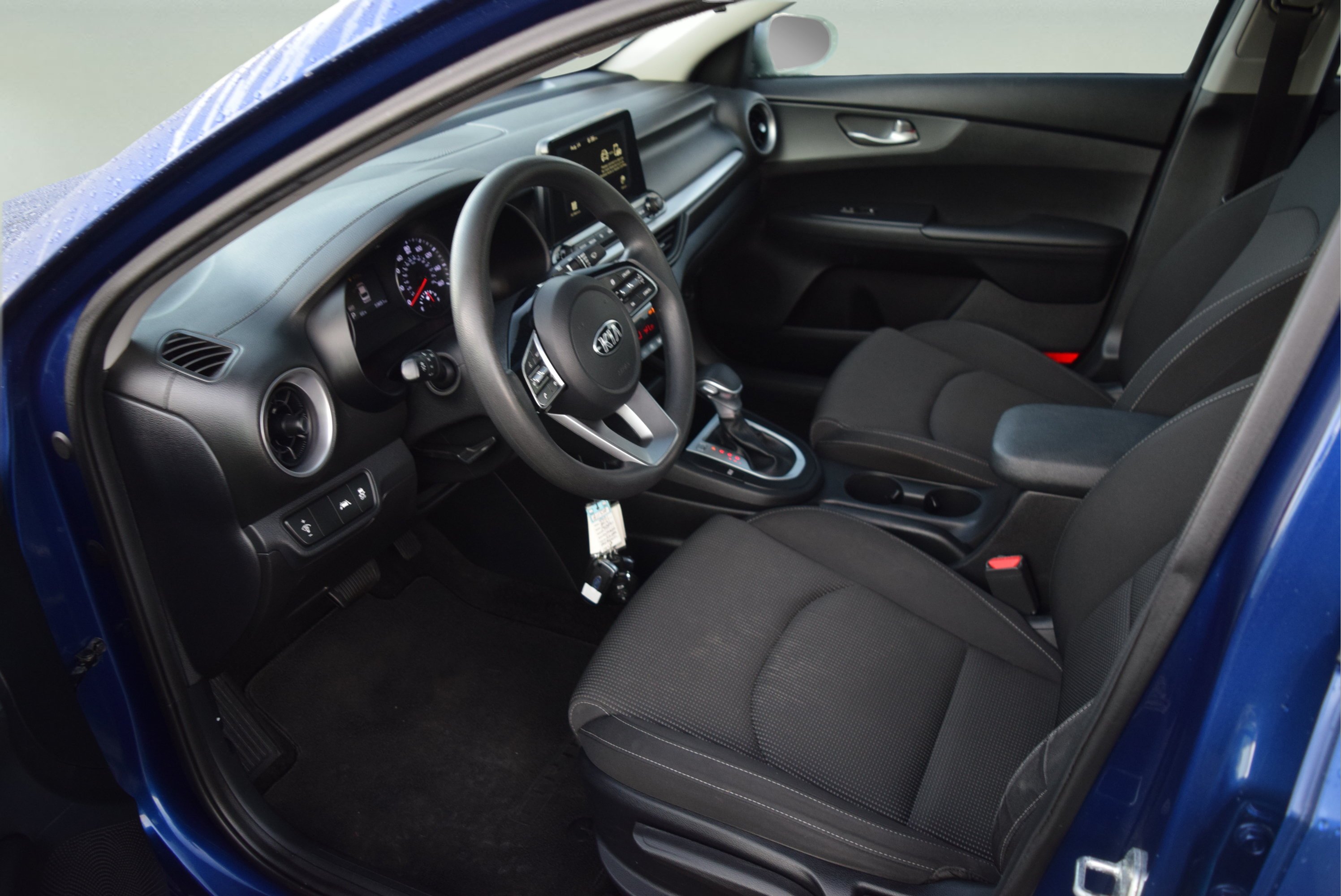 Used 2019 Kia Forte LXS FWD image 8