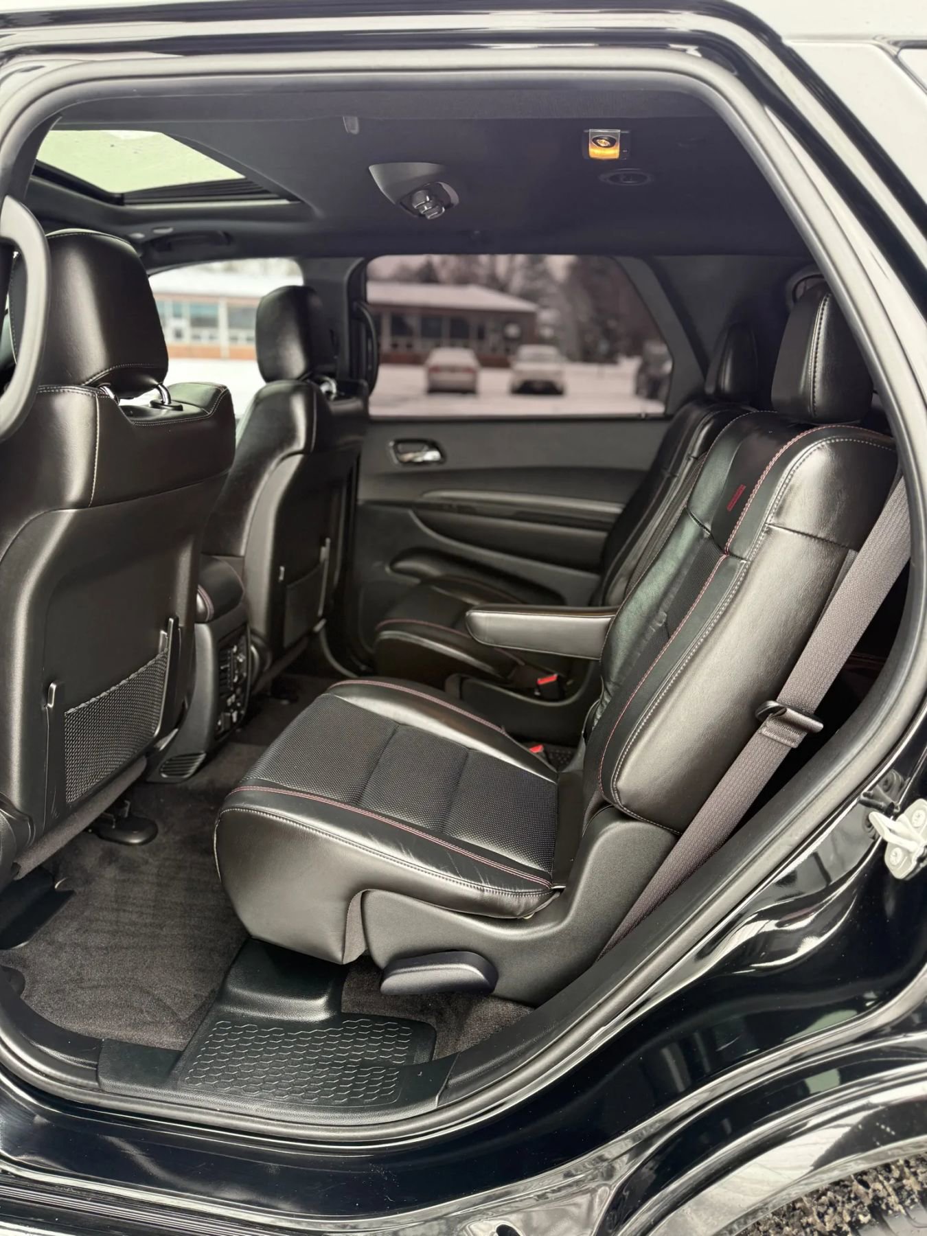 Used 2022 Dodge Durango R/T w/ Tow 'N Go Group image 19