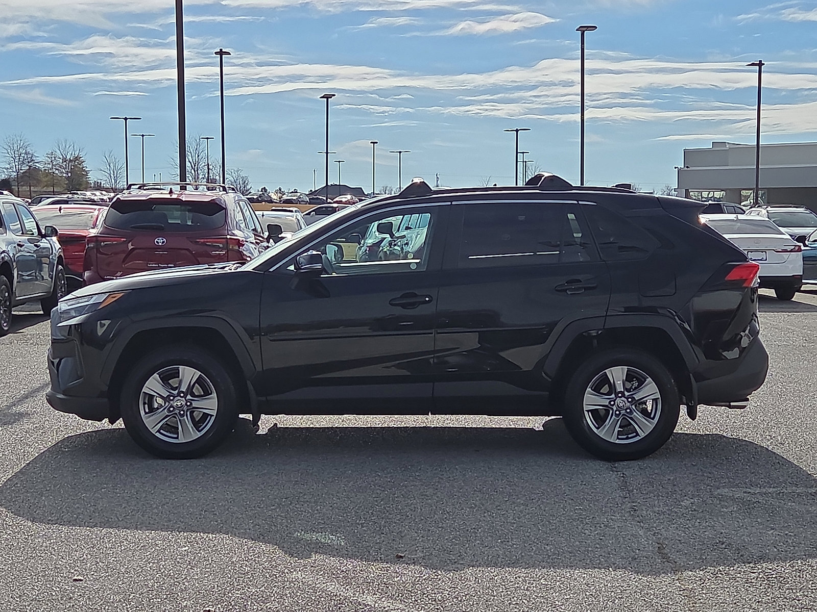 Used 2024 Toyota RAV4 XLE image 3