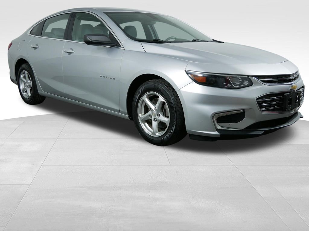 Used 2017 Chevrolet Malibu LS FWD image 2