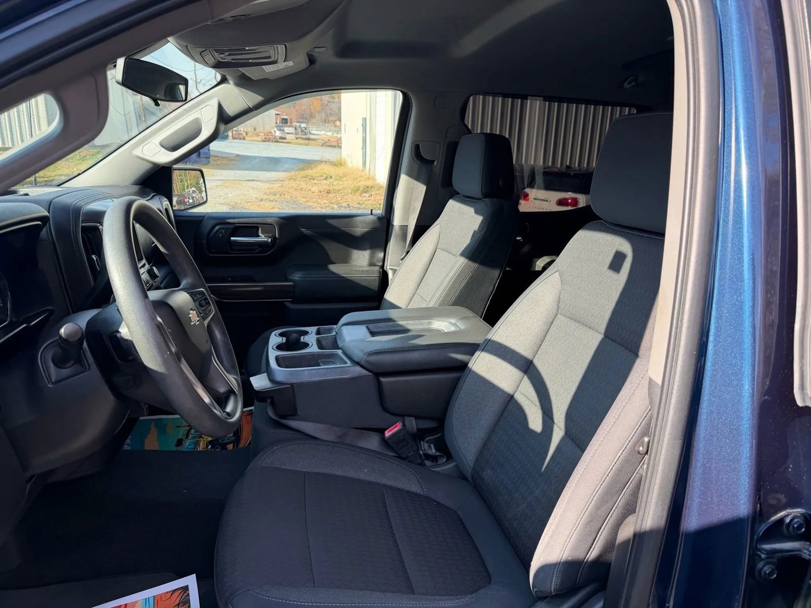 Used 2020 Chevrolet Silverado 1500 LT w/ LT Value Package image 18