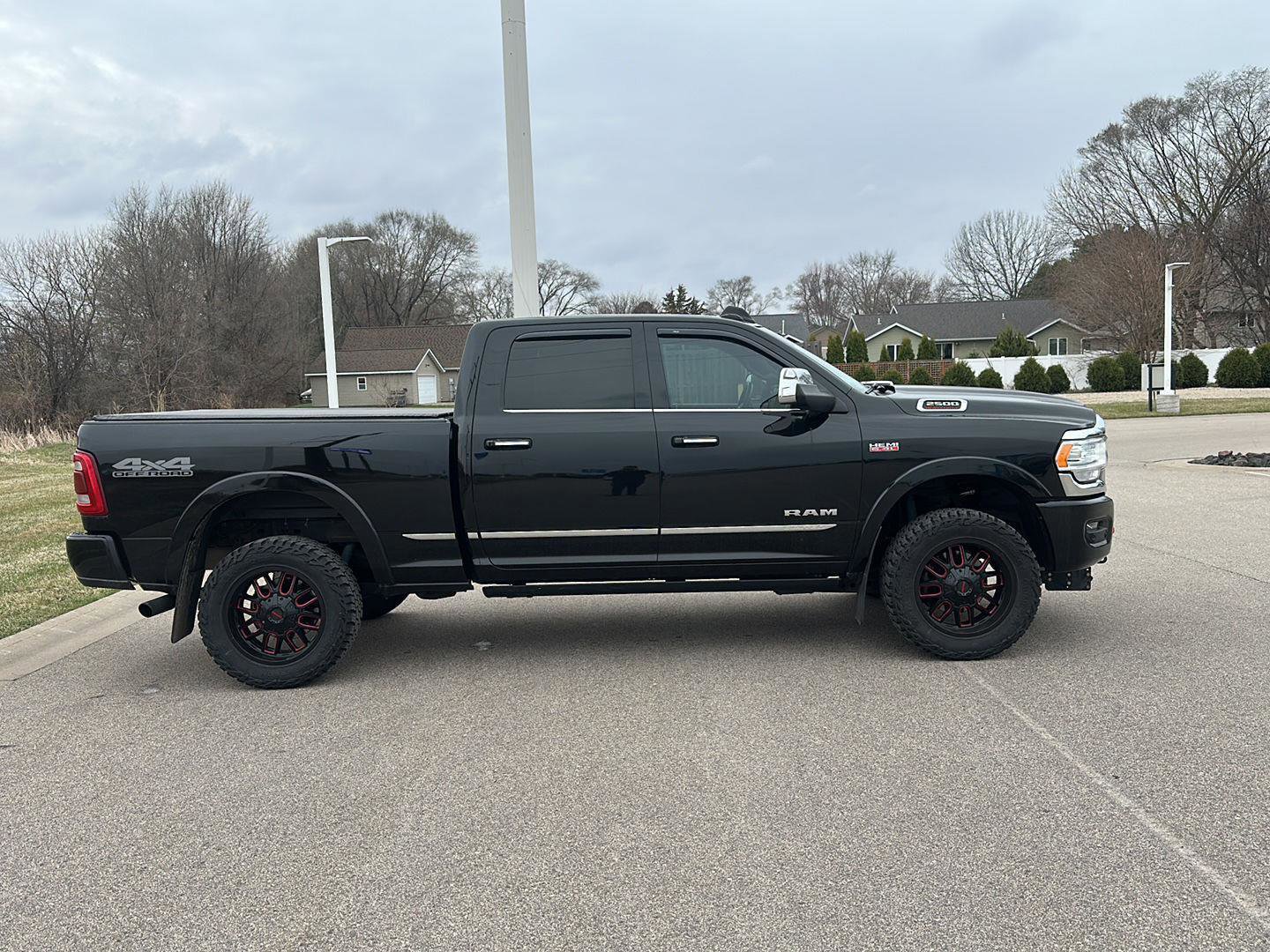 Used 2019 RAM 2500 Limited image 2