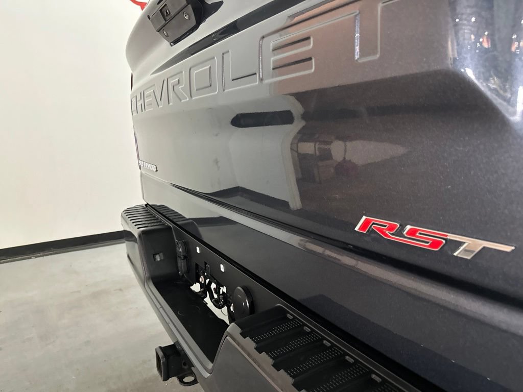 Used 2021 Chevrolet Silverado 1500 RST w/ Bed Protection Package RWD image 11