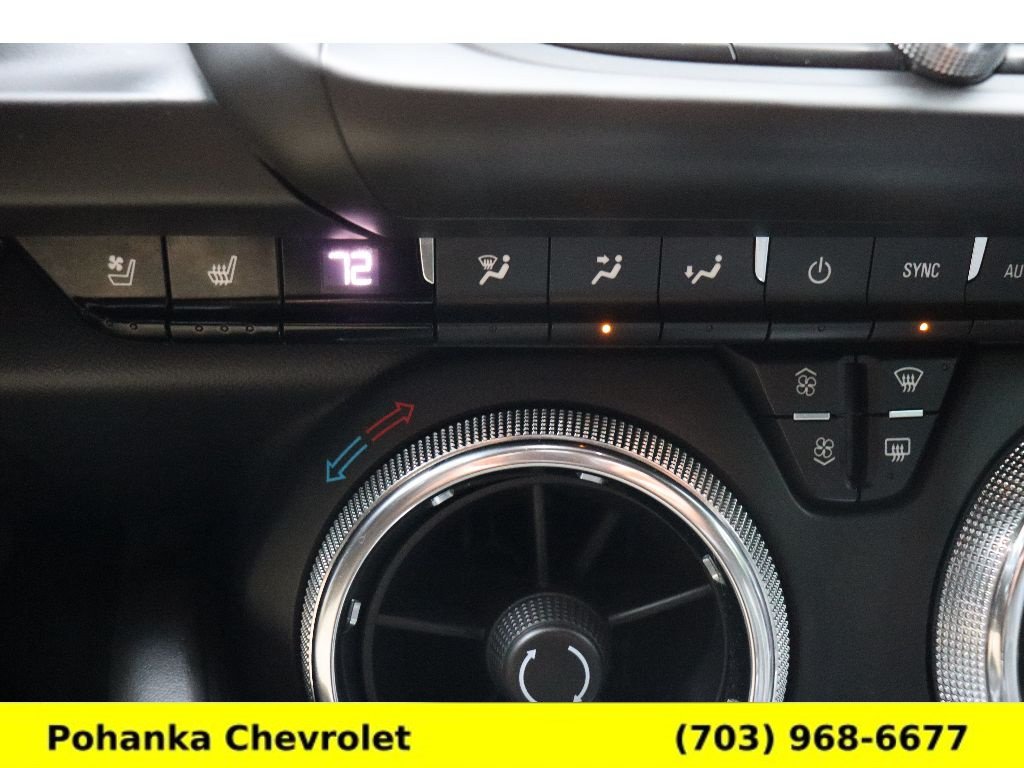 Used 2016 Chevrolet Camaro SS RWD image 18