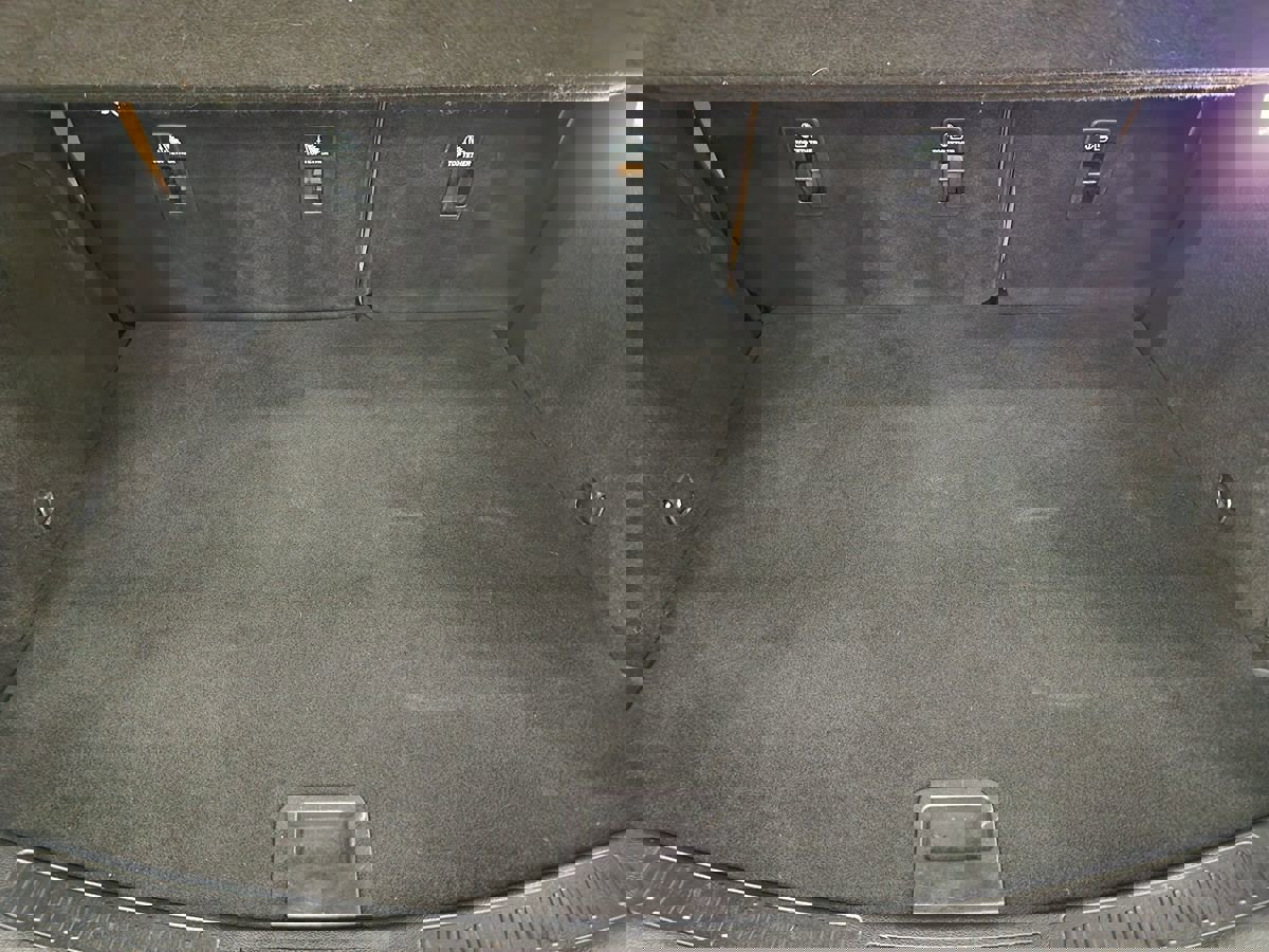 Used 2020 Lincoln Corsair Reserve w/ Elements Package FWD image 53