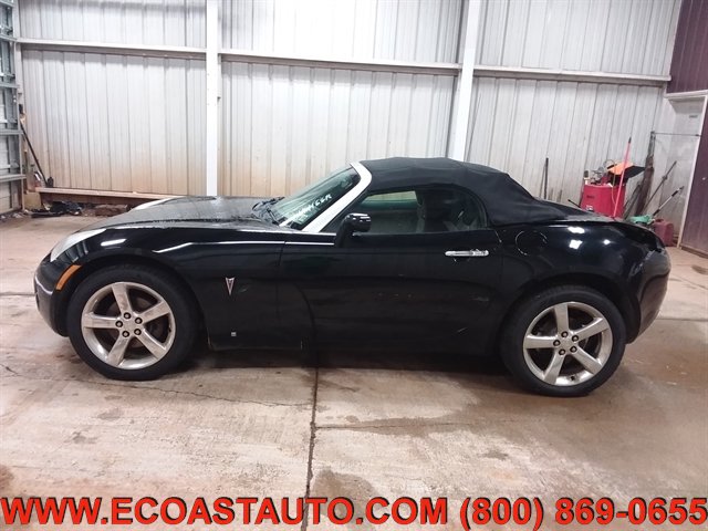 Used 2006 Pontiac Solstice Convertible w/ Premium Package RWD image 3